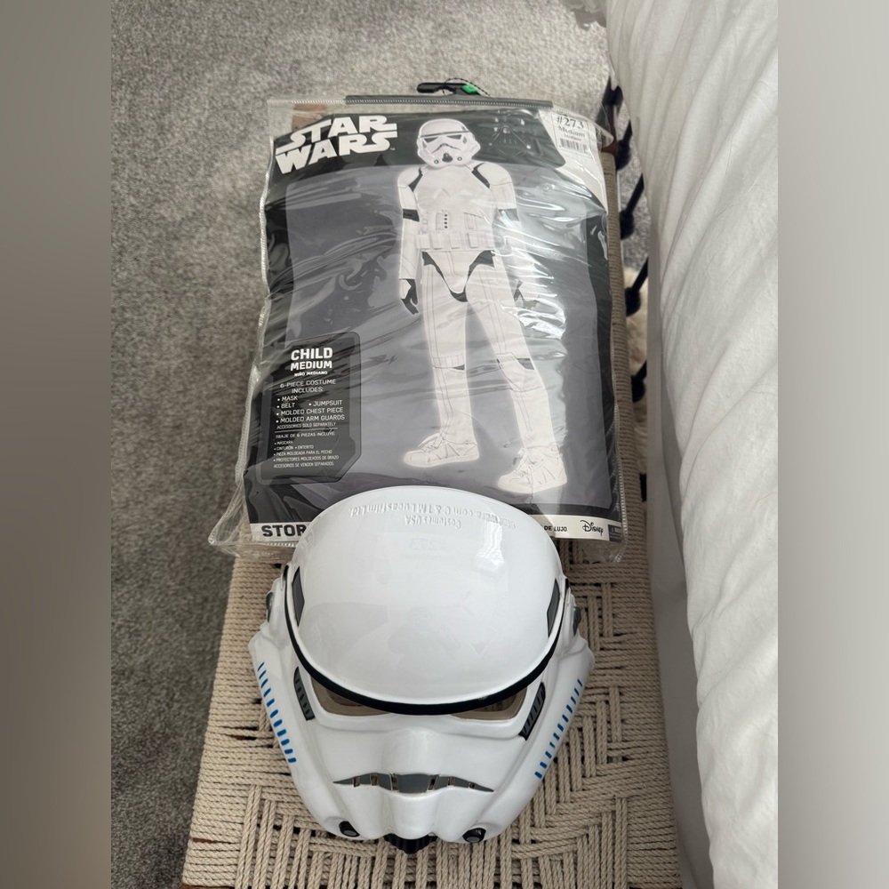 Star Wars Stormtrooper Deluxe Disney Kids Costume - Medium